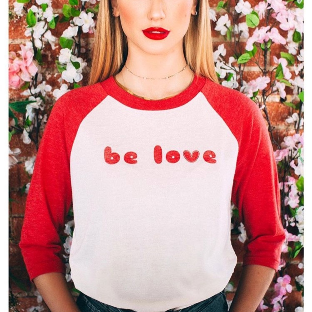 Limited edition ❤️Be Love❤️ baseball tee